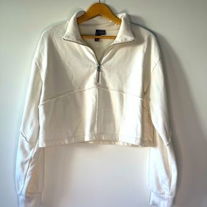 Sweaty Betty cropped long sleeve sweater